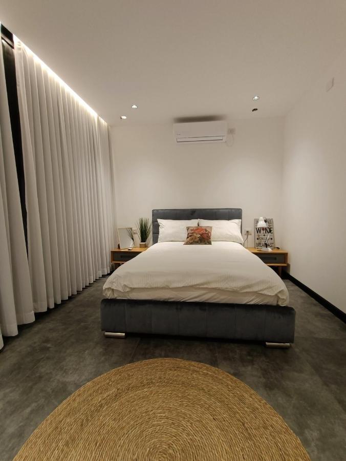 Luxury Aparment 5 Room 2 Minutes From The Beach Bat Yam Buitenkant foto