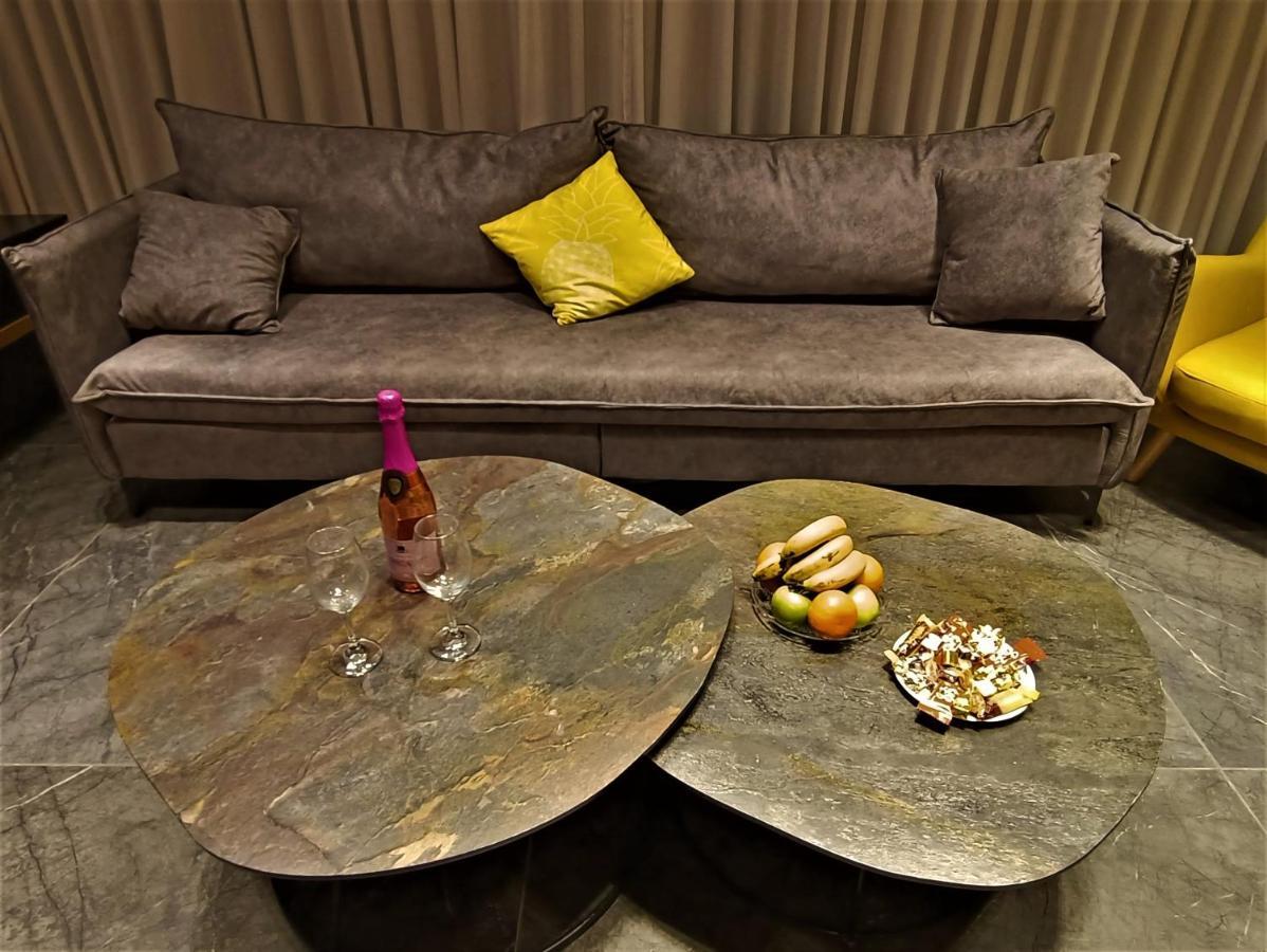 Luxury Aparment 5 Room 2 Minutes From The Beach Bat Yam Buitenkant foto