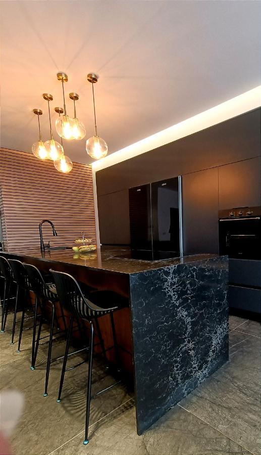 Luxury Aparment 5 Room 2 Minutes From The Beach Bat Yam Buitenkant foto